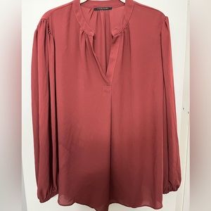 Tahari blouse